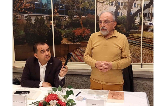 PROF. DR. HÜSNÜ ERKAN'IN "ZİHNİYET DEVRİMİ İÇİN BİLİNÇLİ DÜŞÜNMEYİ ÖĞRENMEK" ADLI YENİ KİTABINI TARTIŞTIK